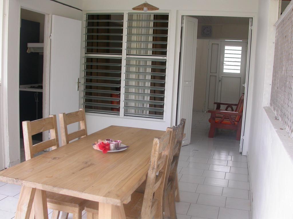 הוילה סנטה-אנה Maison De Vacances A St Anne Martinique מראה חיצוני תמונה